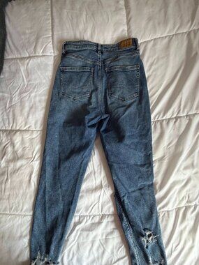 American Eagle mom jeans - size 4